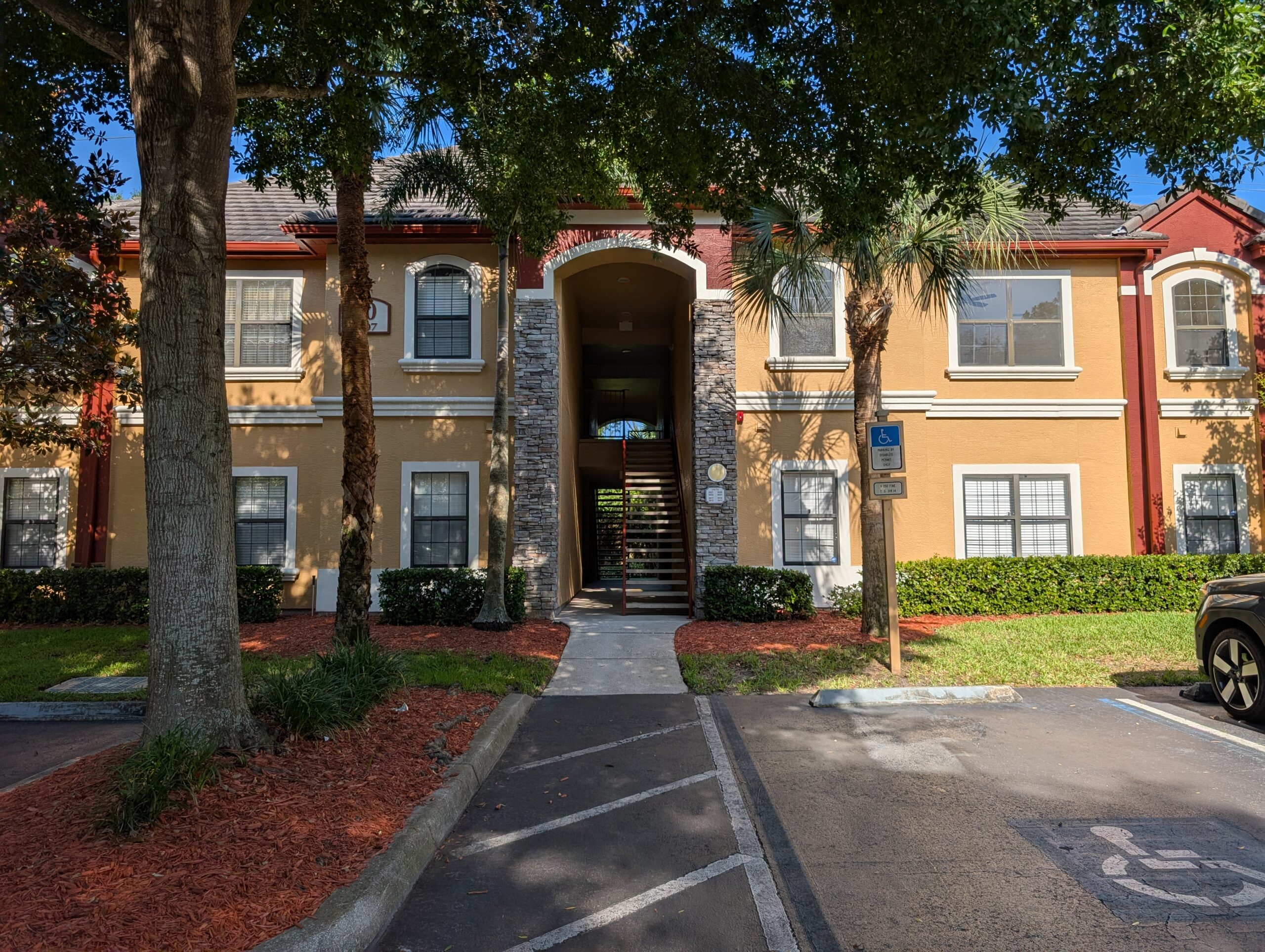 Florida home for rent 2107 Portofino Pl Unit 3023  Palm Harbor FL