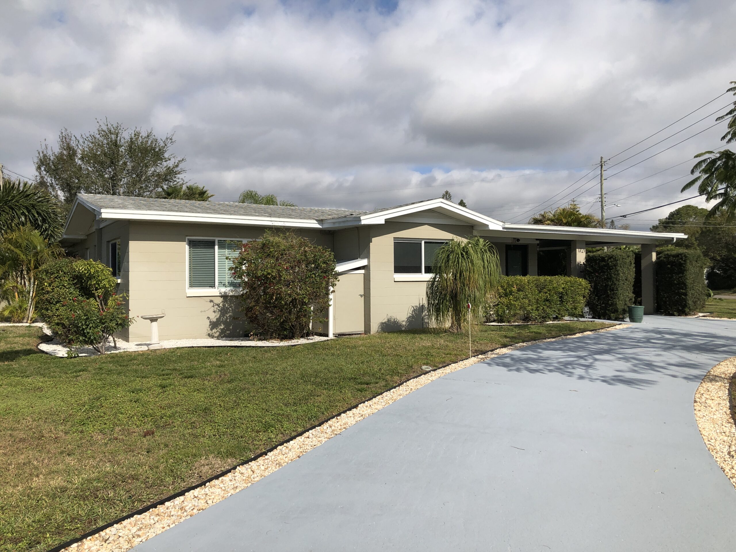 Florida home for rent 1721 58th St S  Gulfport FL