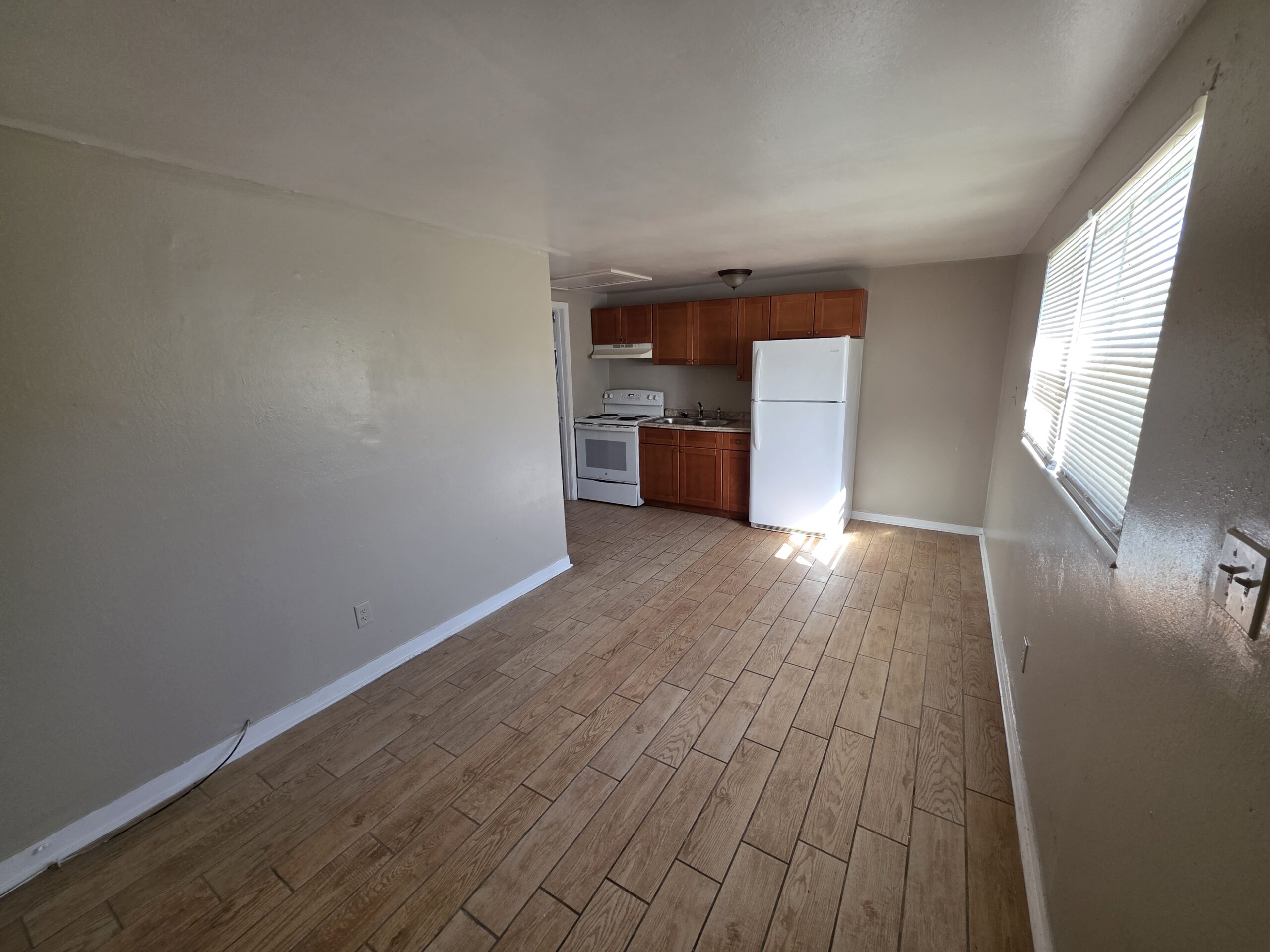 Florida home for rent 112 S Hilltop Rd Apt 2  Brandon FL