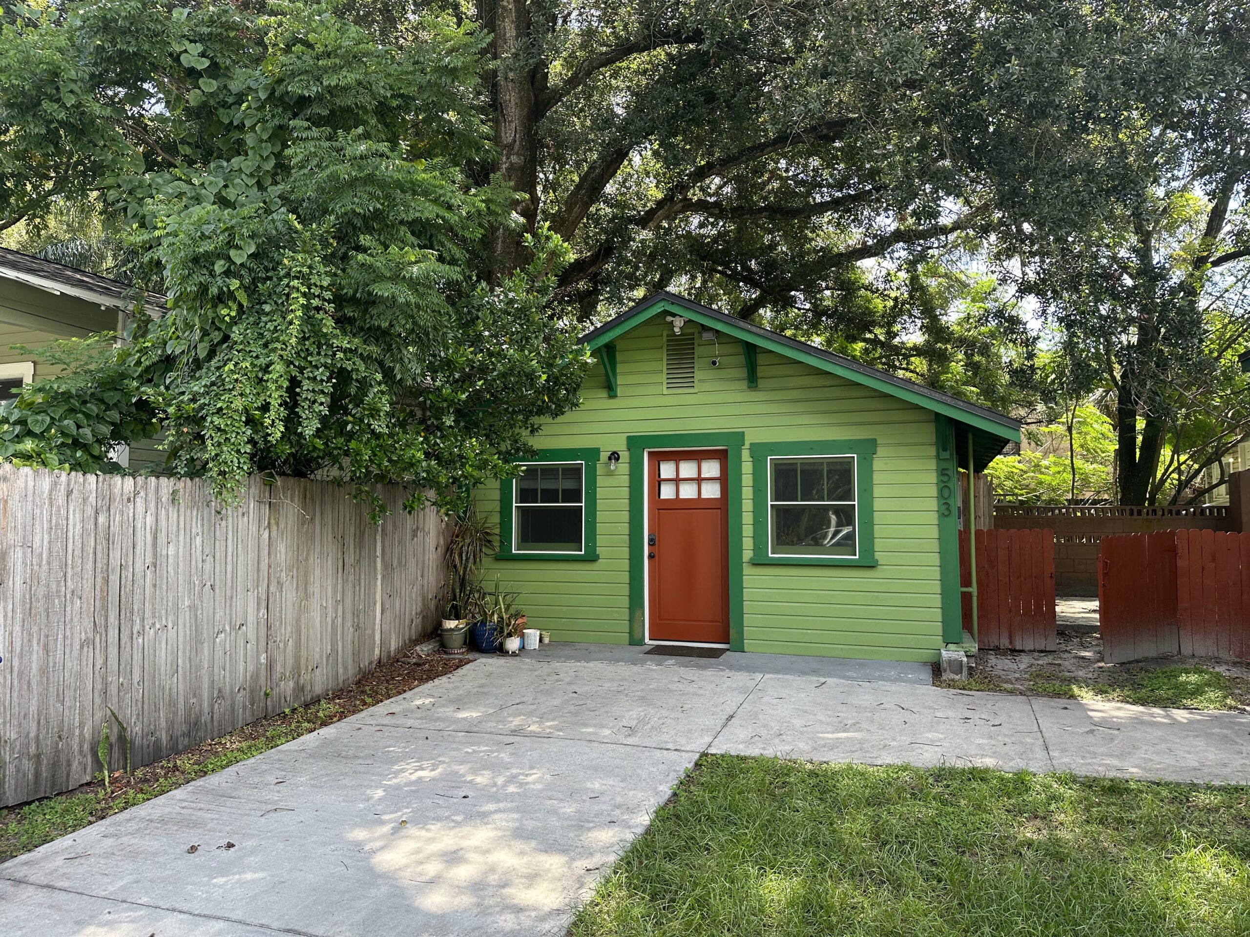 Florida home for rent 3007 N Central Ave 1/2  Tampa FL