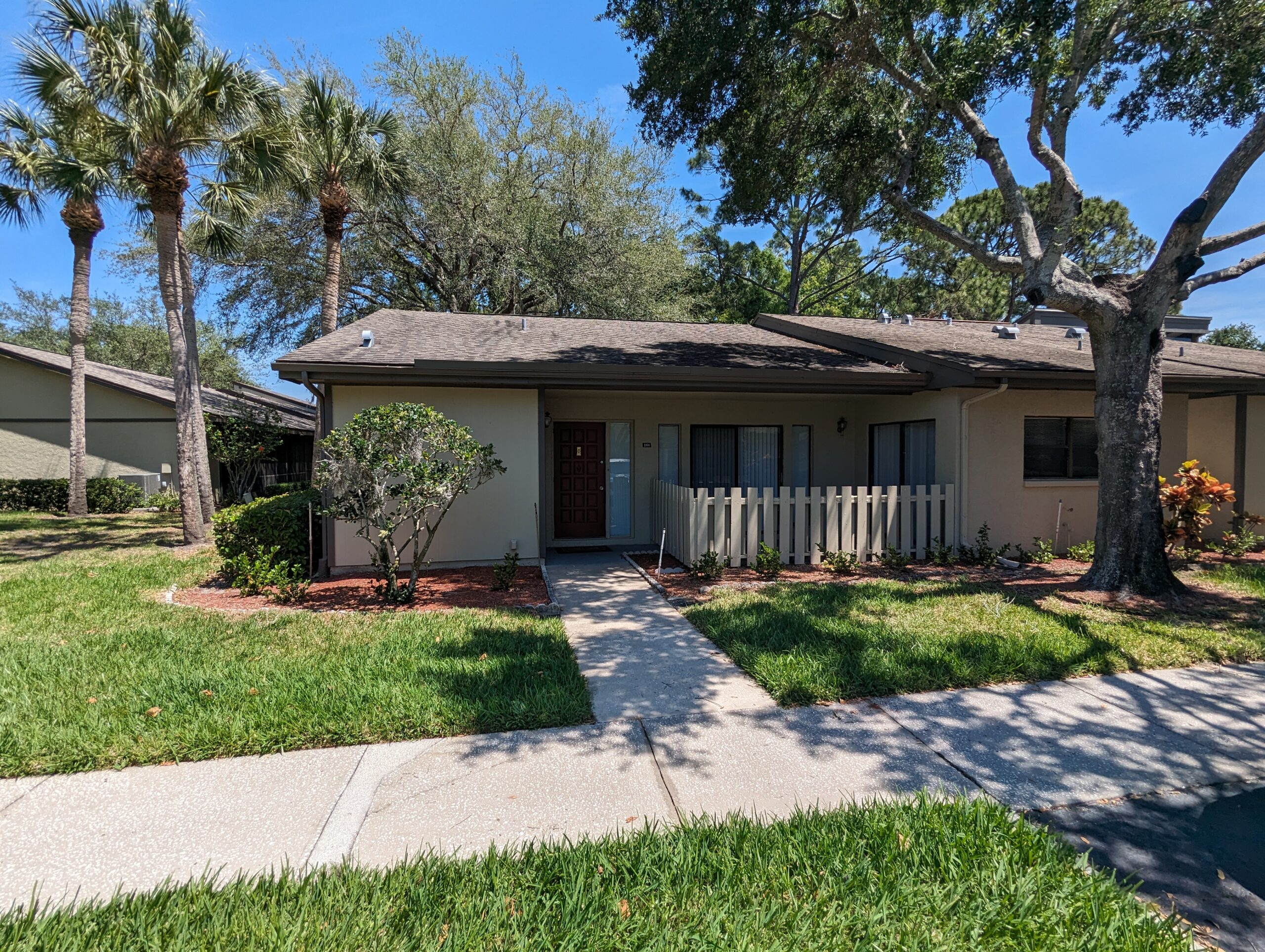 Florida home for rent 180 Joanne Pl  Oldsmar FL