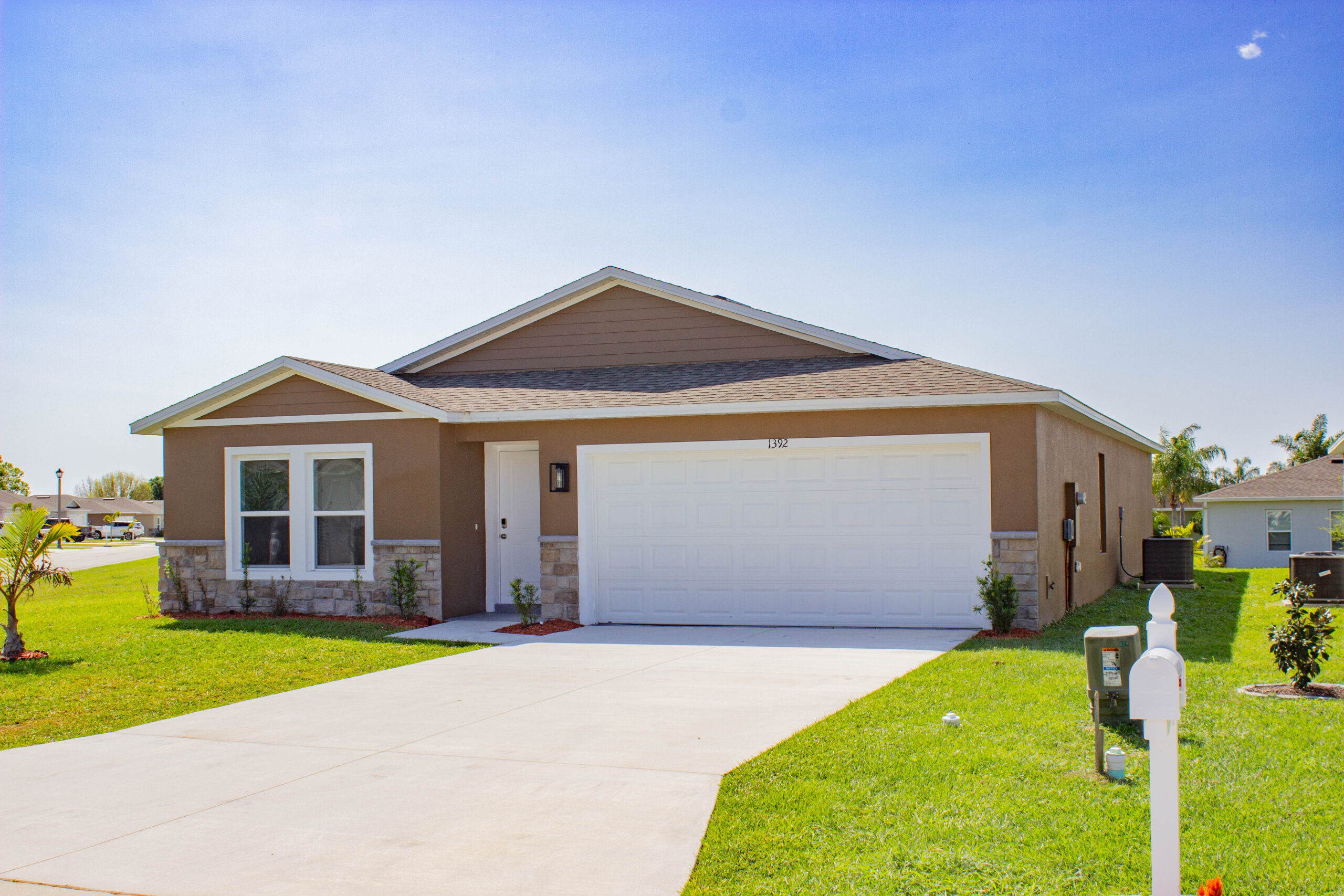 Florida home for rent 1392 Stone Ridge Cir  Sebring FL